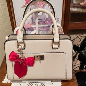Cream Structured Satchel Handbag with Pink Bow Charm